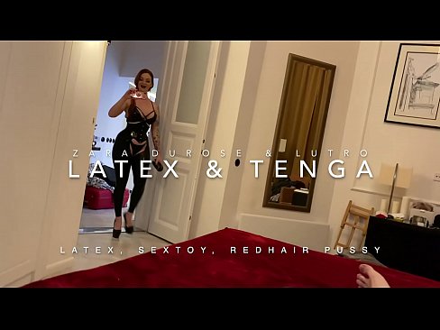 ❤️ Xwişka sor a bi cil û bergên lateksê ku ji aliyê birayekî wê ve hatiye qijkirin Sex li ku.villagesexvideos.ru