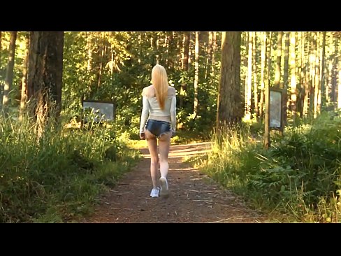 ❤️ Jina bedew hêdî hêdî dimeşe, ne vîdyoya tazî Sex li ku.villagesexvideos.ru