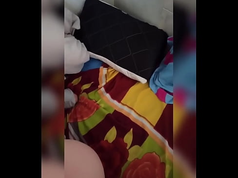❤️ Hevjîna min li malê bi tenê dimîne ji ber ku mêrê wê diçe betlaneyê û ez firsendê distînim ku ez wê biçînim û kerê wê bi şîr tijî bikim. Sex li ku.villagesexvideos.ru
